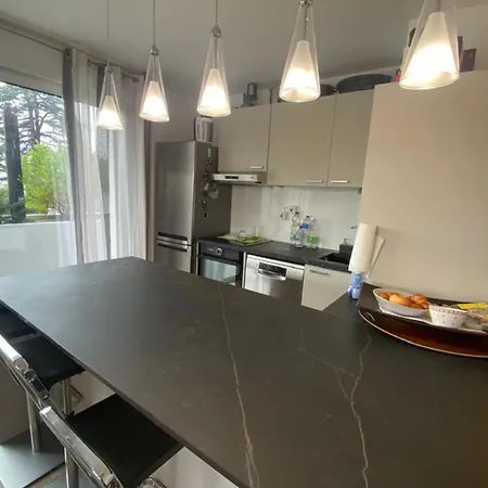 Apartamento With Pool And Terrace In